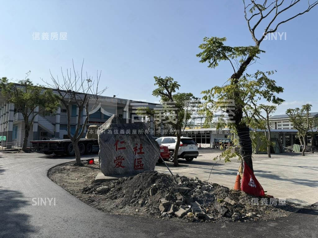 羅東仁愛雙面路２．３分地房屋室內格局與周邊環境