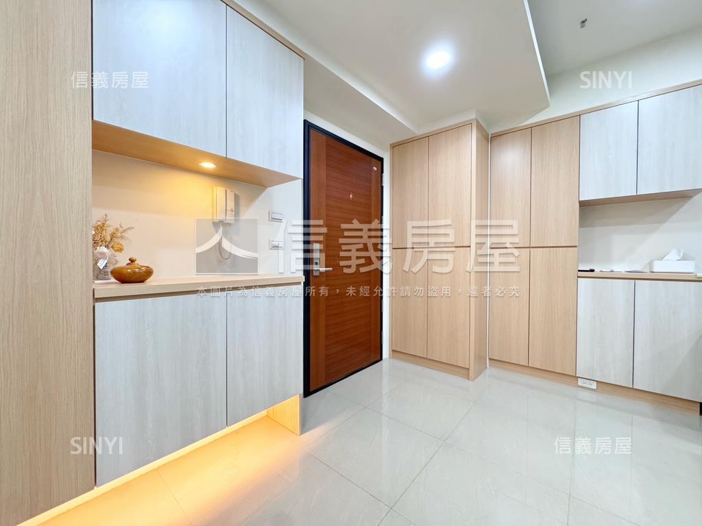 近楠梓火車站，三房平車房屋室內格局與周邊環境