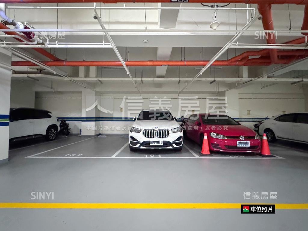 近楠梓火車站，三房平車房屋室內格局與周邊環境