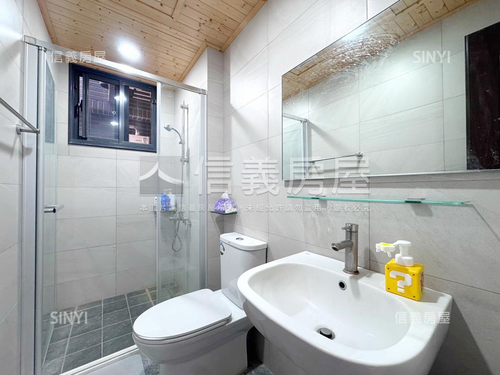 近楠梓火車站，三房平車房屋室內格局與周邊環境