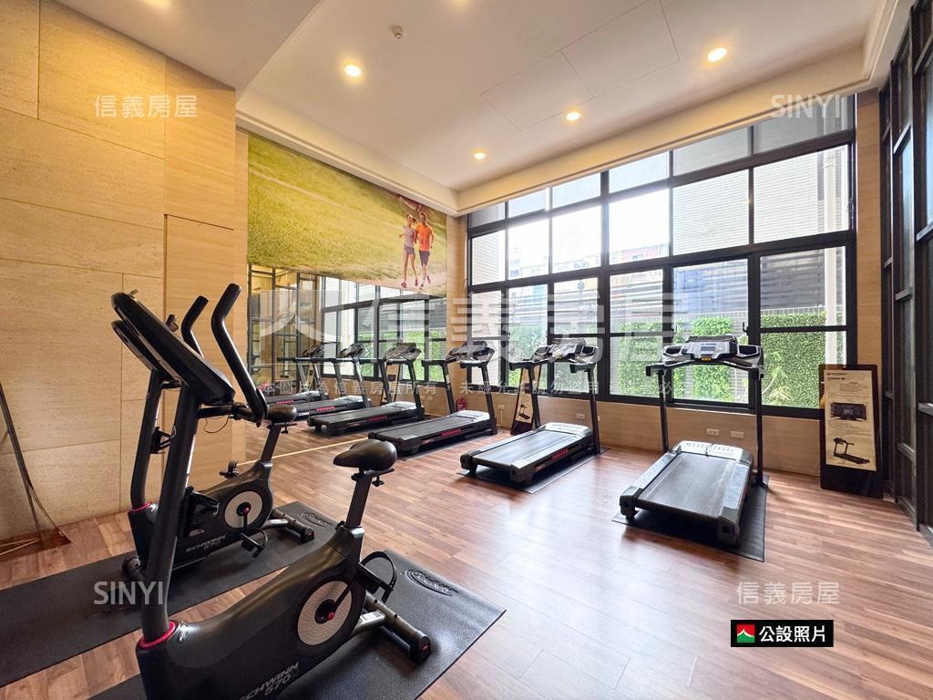 近楠梓火車站，三房平車房屋室內格局與周邊環境