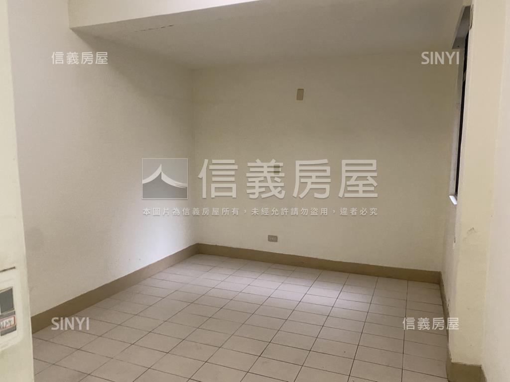 樂活公園旁稀有２樓３房房屋室內格局與周邊環境