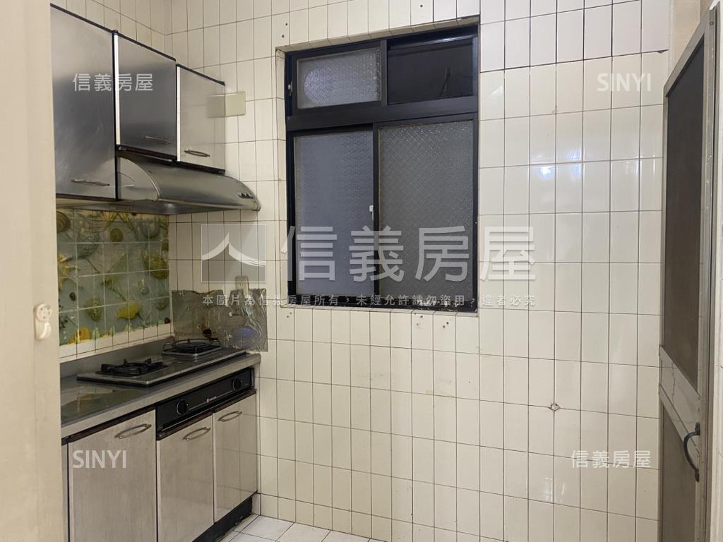 樂活公園旁稀有２樓３房房屋室內格局與周邊環境