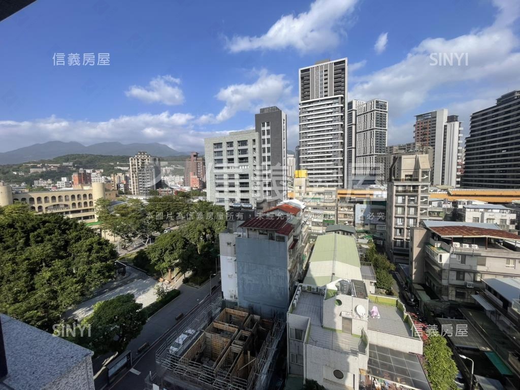 石牌吉美天悅新成屋８樓房屋室內格局與周邊環境