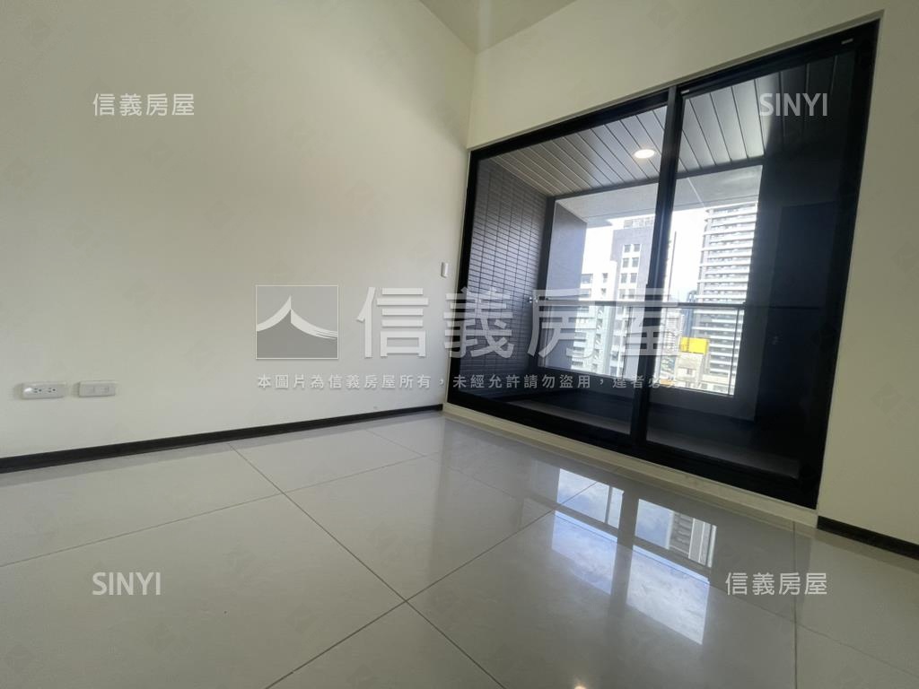 石牌吉美天悅新成屋８樓房屋室內格局與周邊環境