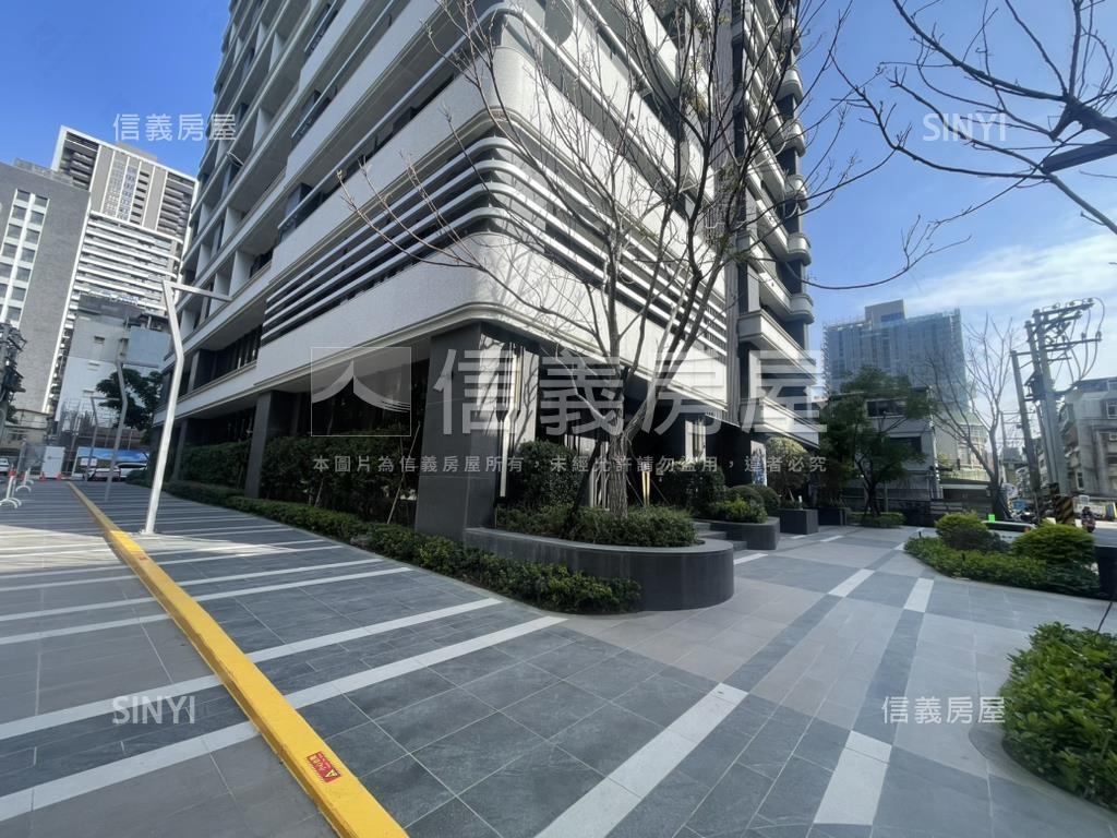 石牌吉美天悅新成屋８樓房屋室內格局與周邊環境