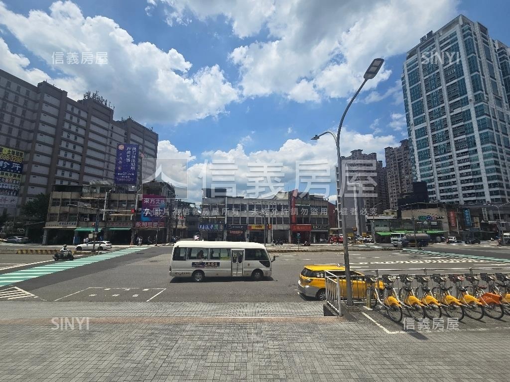 美！汐科站旁邊角土地房屋室內格局與周邊環境