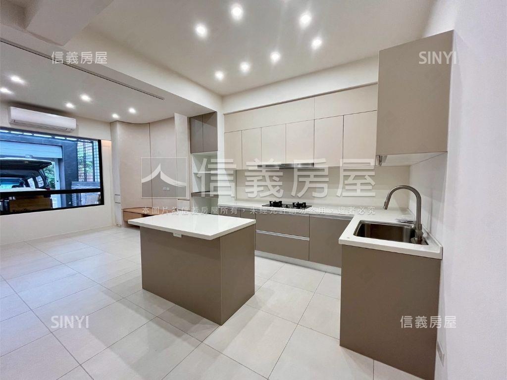 文山特區面寬裝潢美透天房屋室內格局與周邊環境