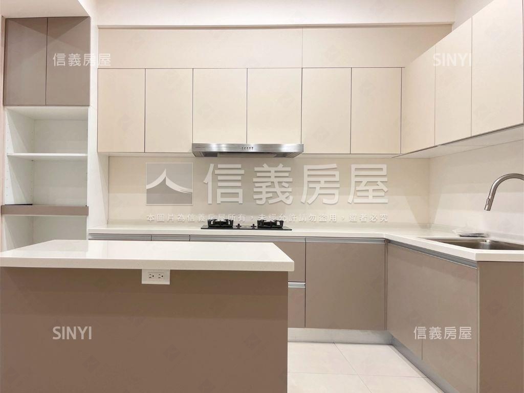 文山特區面寬裝潢美透天房屋室內格局與周邊環境