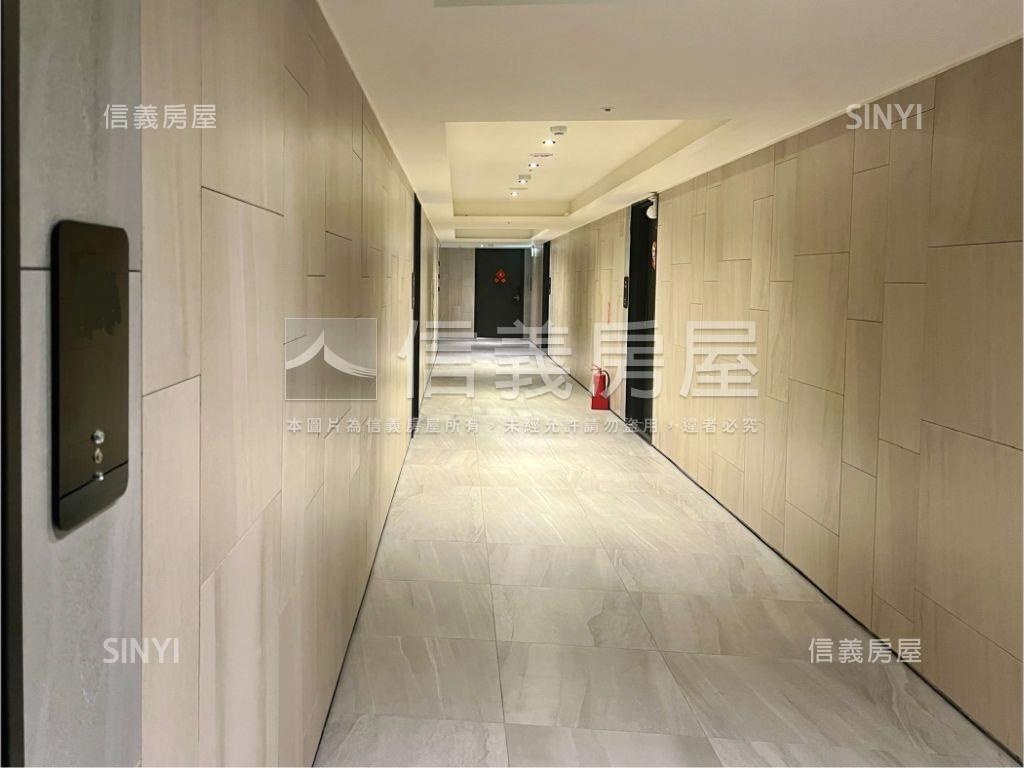 真愛公園景裝潢兩房附車位房屋室內格局與周邊環境