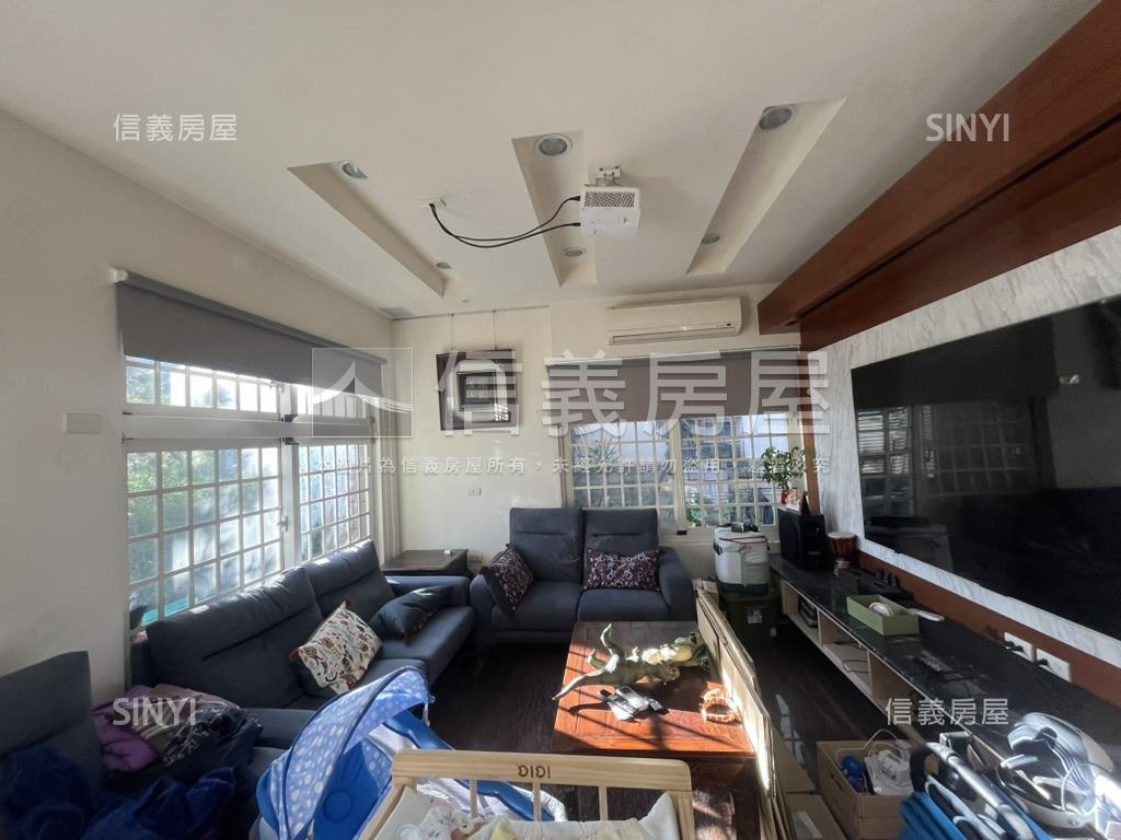 遠眺山脈田園風光美麗透天房屋室內格局與周邊環境