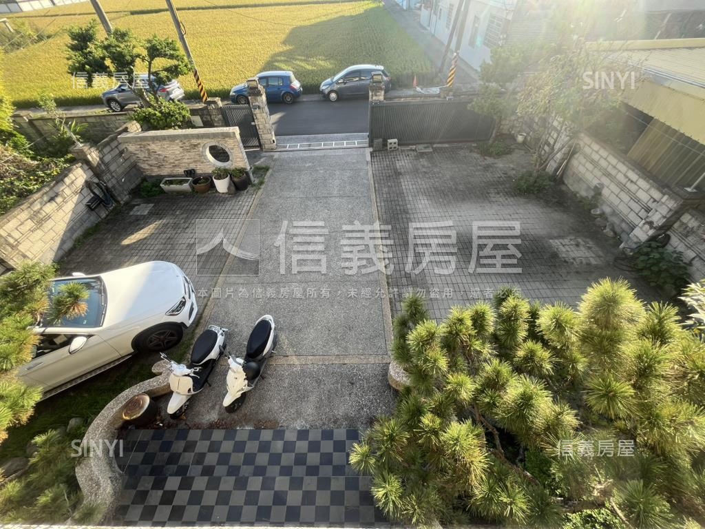 遠眺山脈田園風光美麗透天房屋室內格局與周邊環境