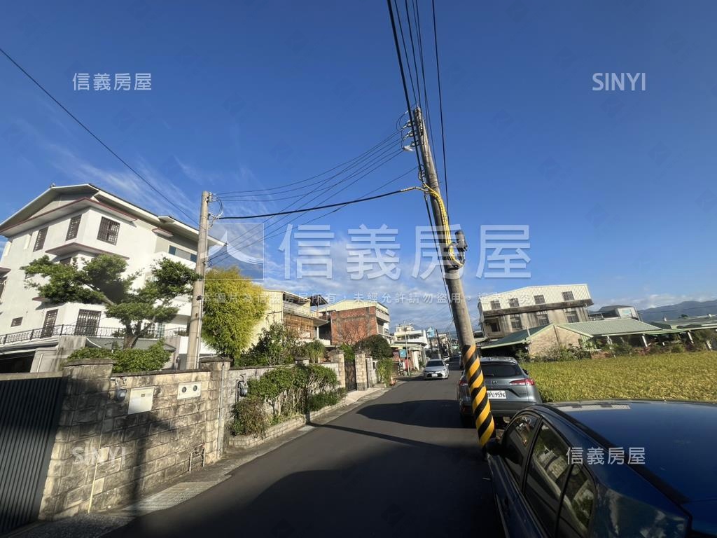 遠眺山脈田園風光美麗透天房屋室內格局與周邊環境