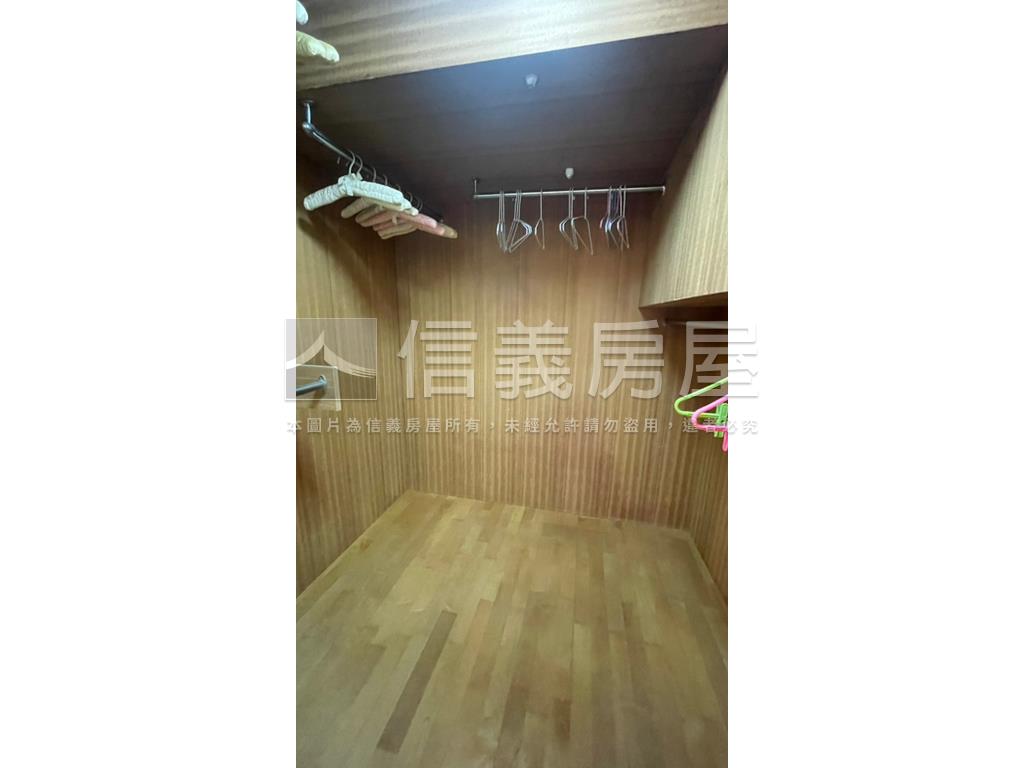 巧克力魔術空間含車位房屋室內格局與周邊環境