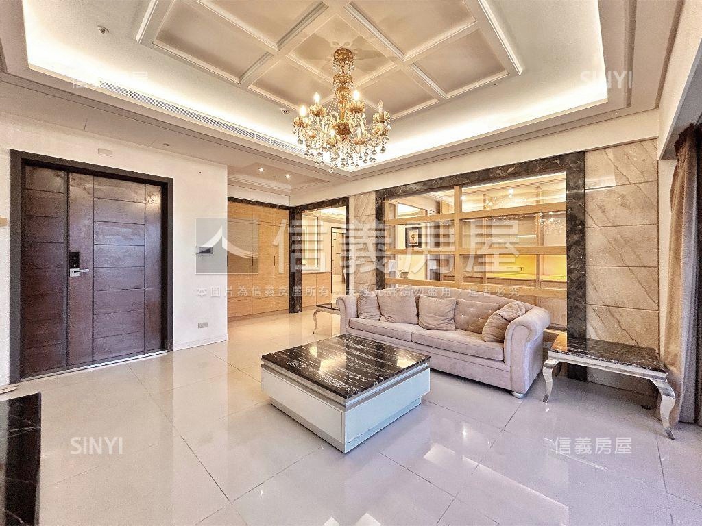 新富邑歐式高樓車位房屋室內格局與周邊環境