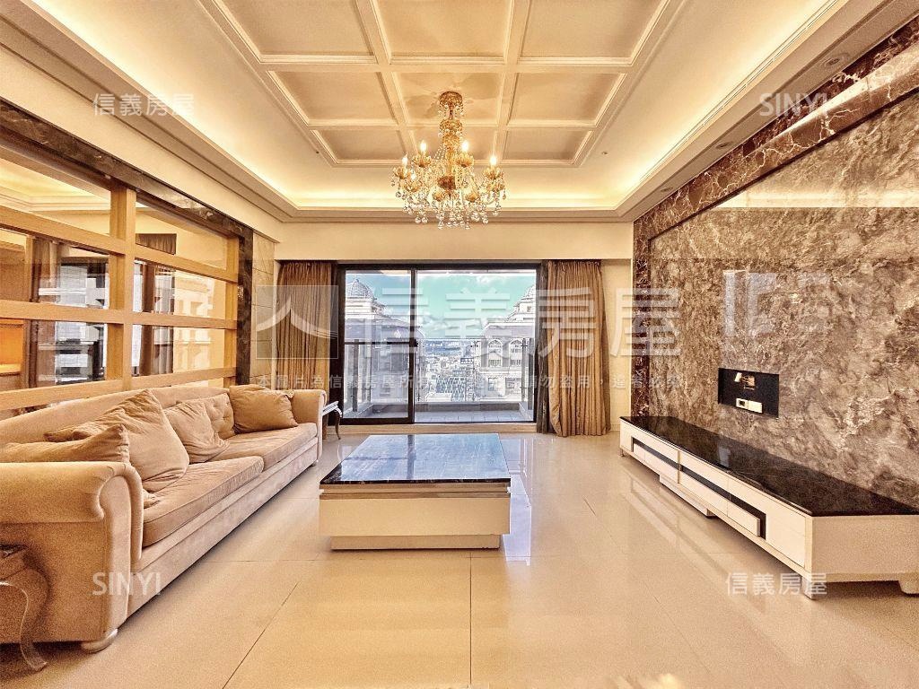 新富邑歐式高樓車位房屋室內格局與周邊環境