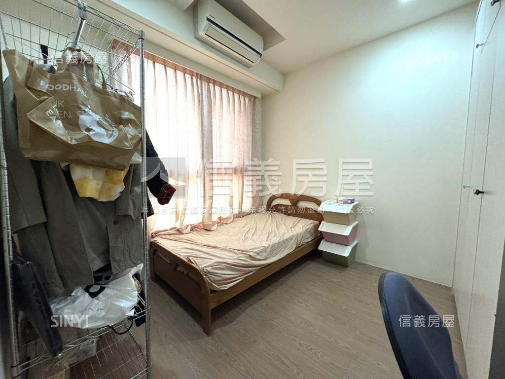 御璽高樓３＋１有車位房屋室內格局與周邊環境