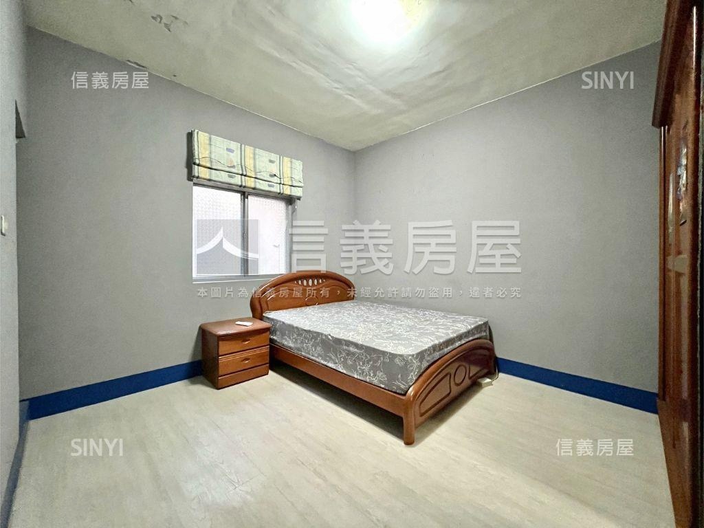 楠梓後昌正路上好出租公寓房屋室內格局與周邊環境