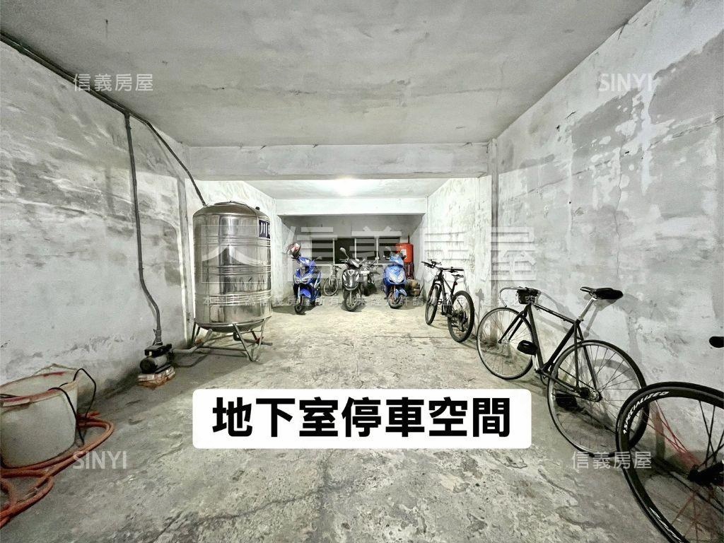 楠梓後昌正路上好出租公寓房屋室內格局與周邊環境