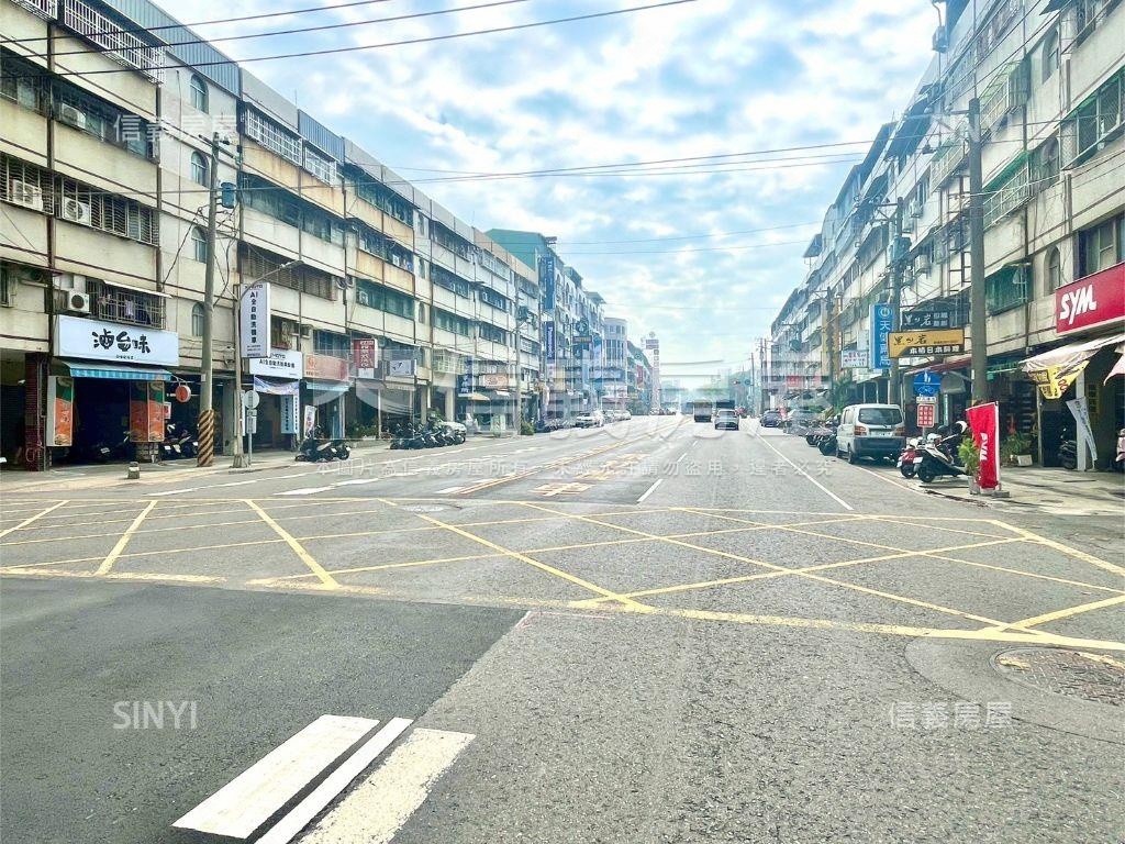 楠梓後昌正路上好出租公寓房屋室內格局與周邊環境