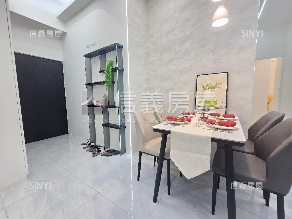 長億城高樓裝潢美３房車位房屋室內格局與周邊環境