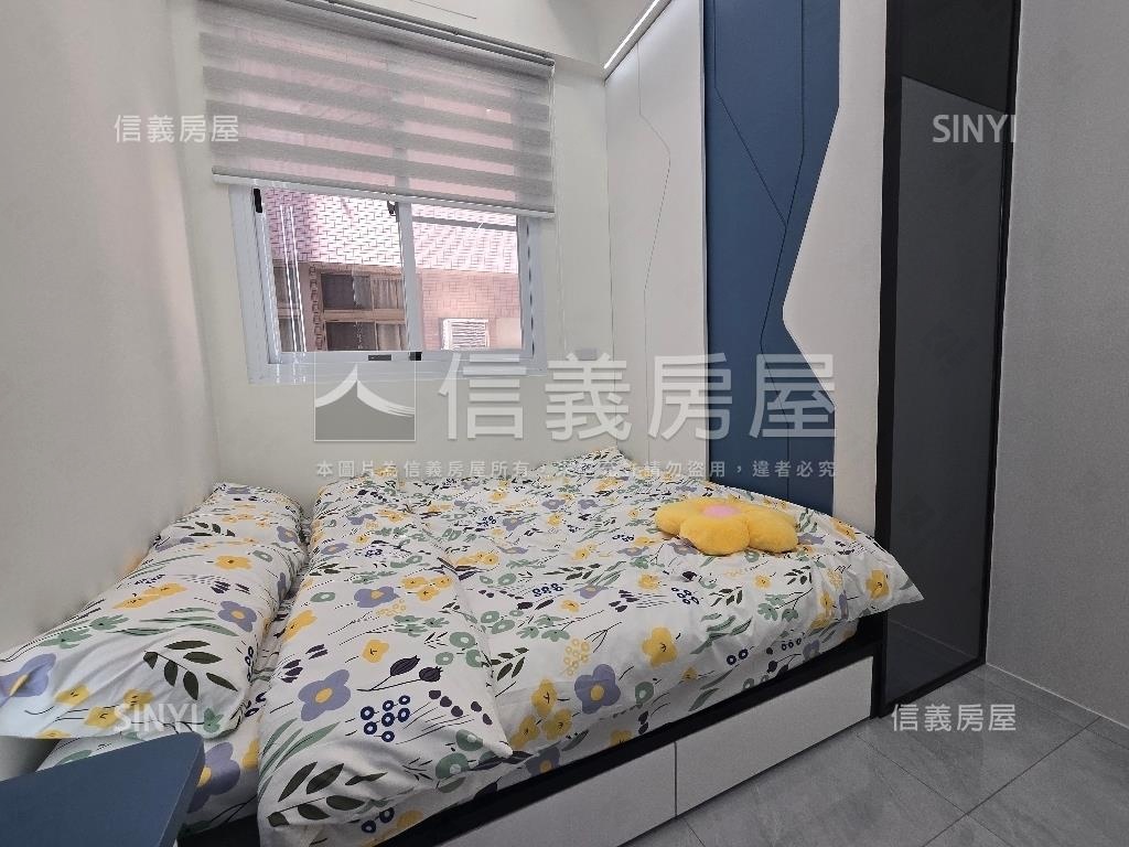 長億城高樓裝潢美３房車位房屋室內格局與周邊環境