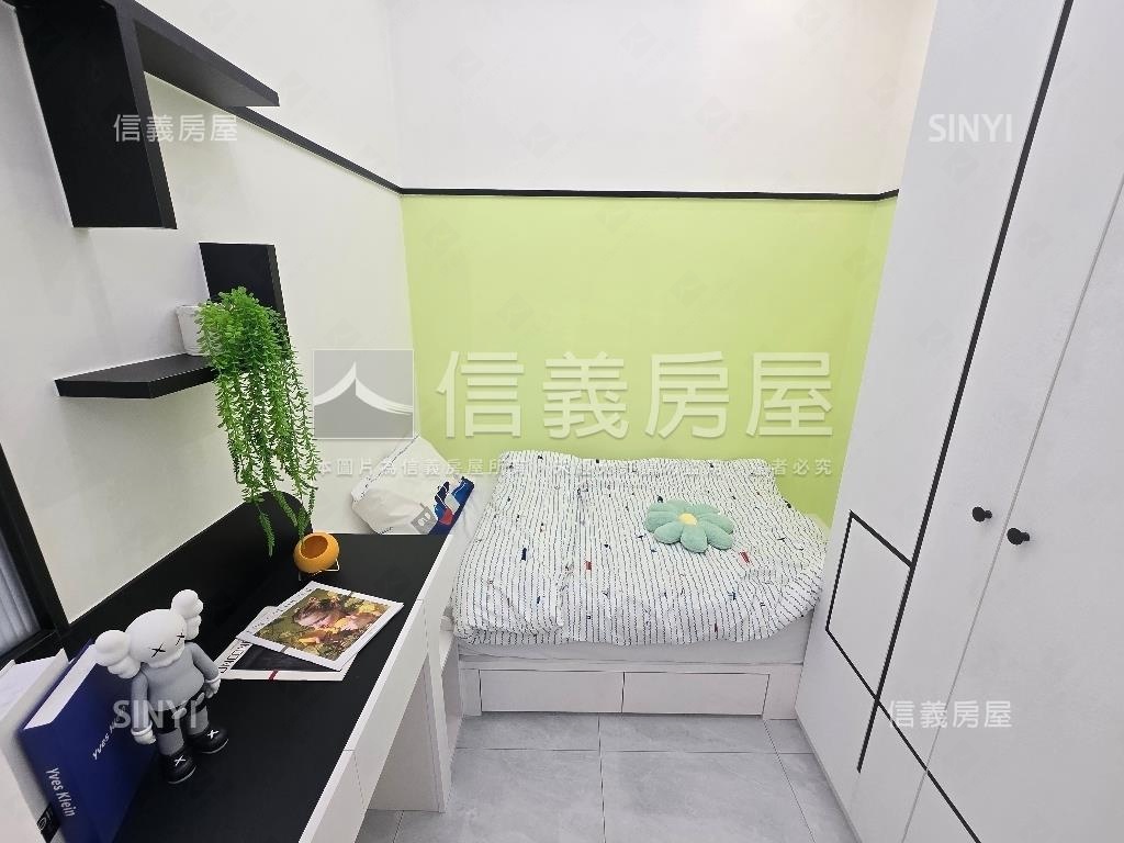 長億城高樓裝潢美３房車位房屋室內格局與周邊環境