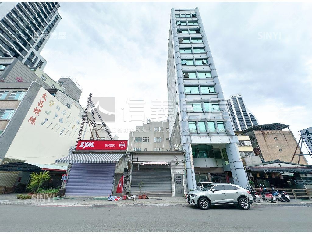 十全正路面寬金店面房屋室內格局與周邊環境