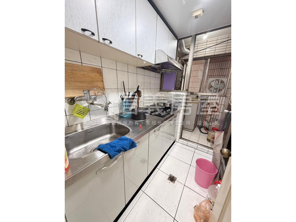 中壢雙衛浴開窗的２房房屋室內格局與周邊環境