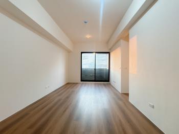 近遠百採光視野豹南門四房