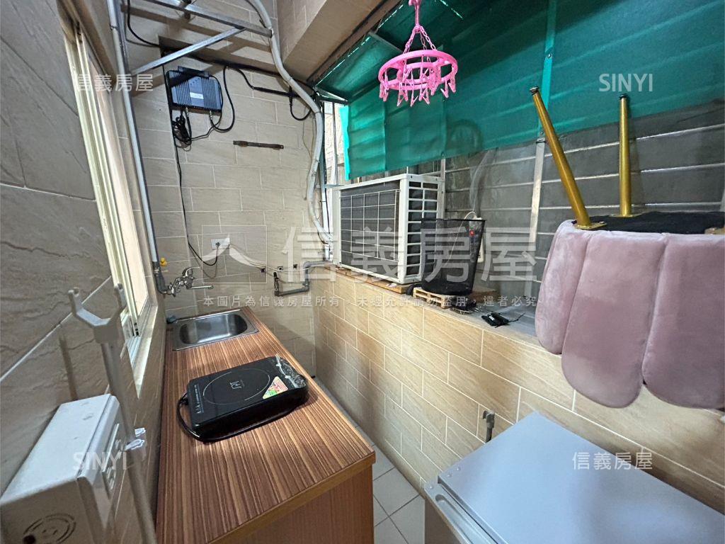三重國小精裝透天稀有釋出房屋室內格局與周邊環境