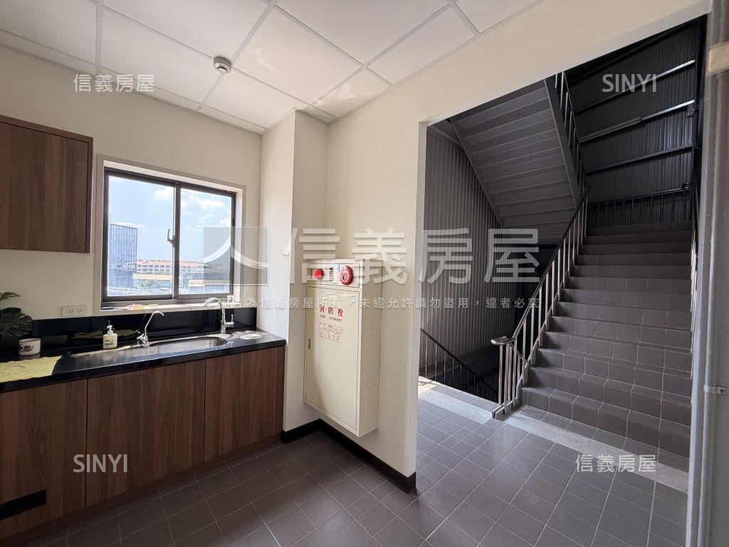 永康乙工天車優質百坪廠房房屋室內格局與周邊環境