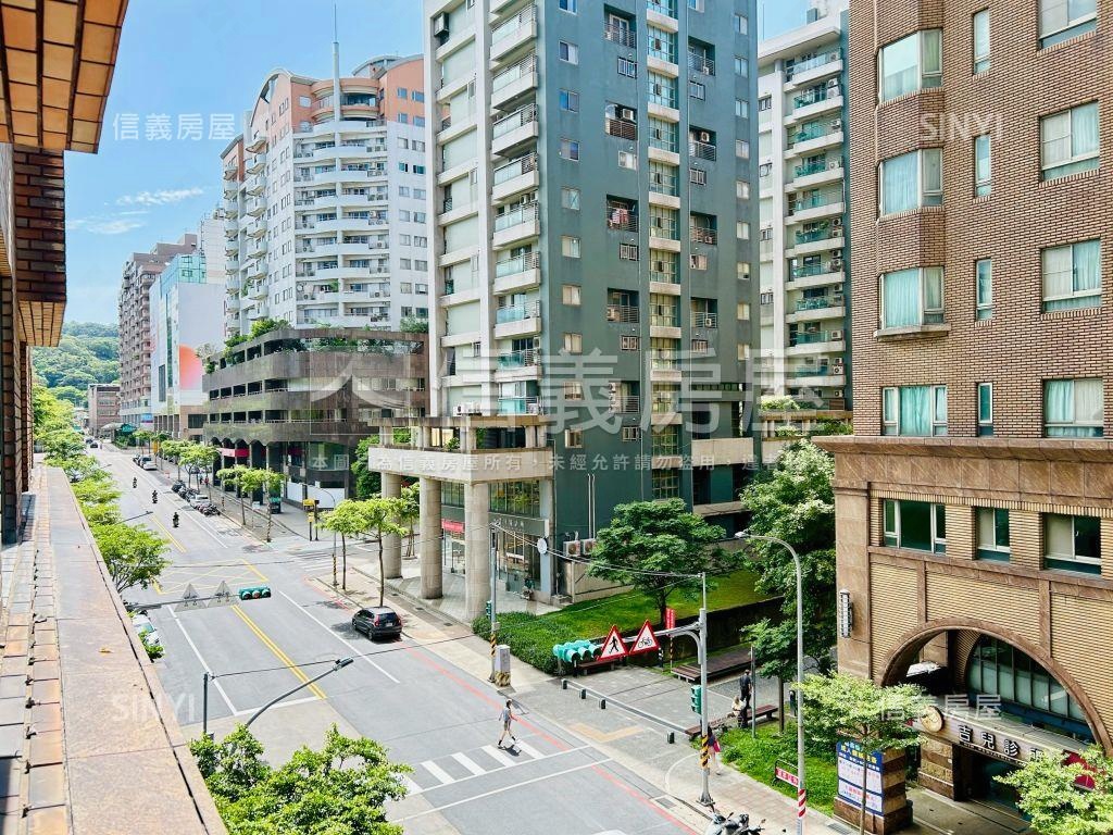 近桃林步道稀有３房車位房屋室內格局與周邊環境