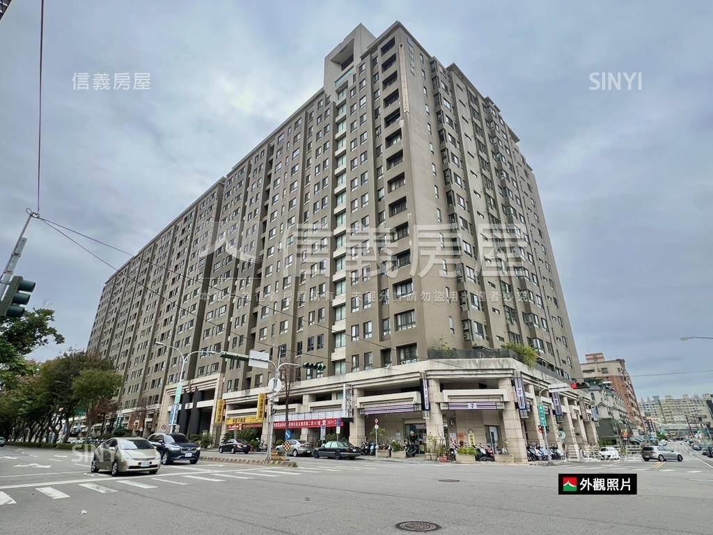 近十三期大面寬金店面房屋室內格局與周邊環境