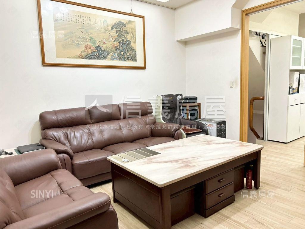 專任工學商圈美別墅房屋室內格局與周邊環境