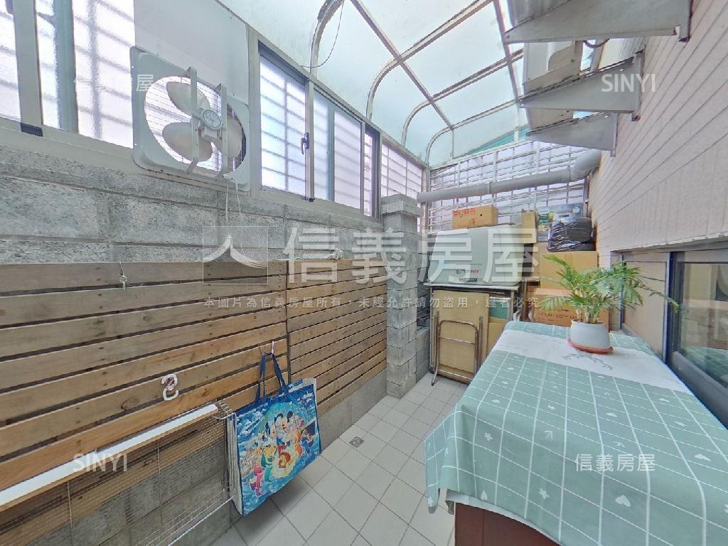 專任工學商圈美別墅房屋室內格局與周邊環境