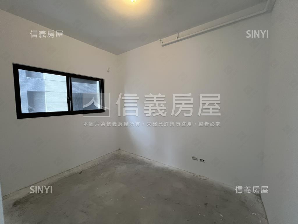 Ａ１８園首之道三房車位房屋室內格局與周邊環境