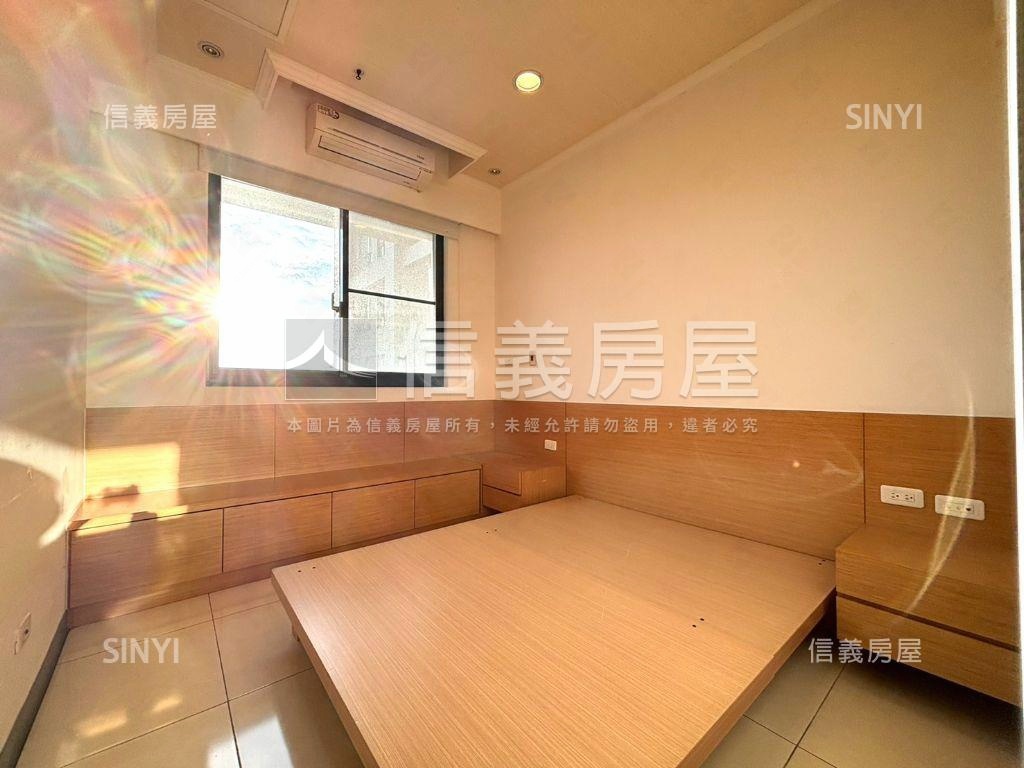 領歐亮麗兩房車位房屋室內格局與周邊環境