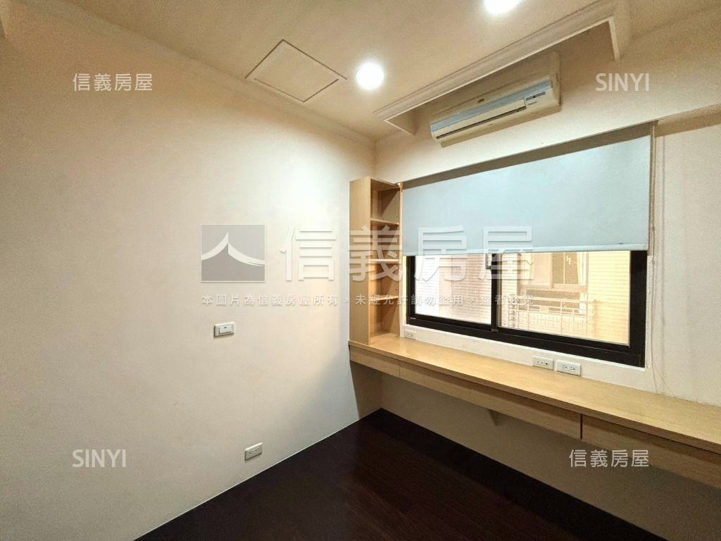 領歐亮麗兩房車位房屋室內格局與周邊環境