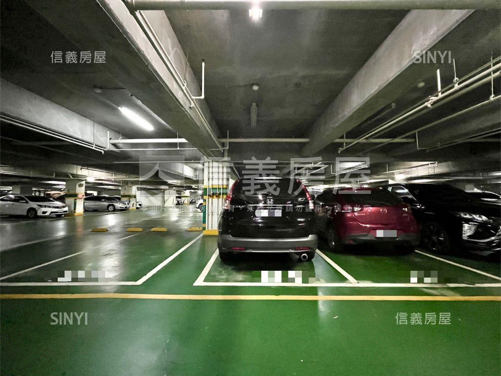 未來城絕美市景大兩房車位房屋室內格局與周邊環境