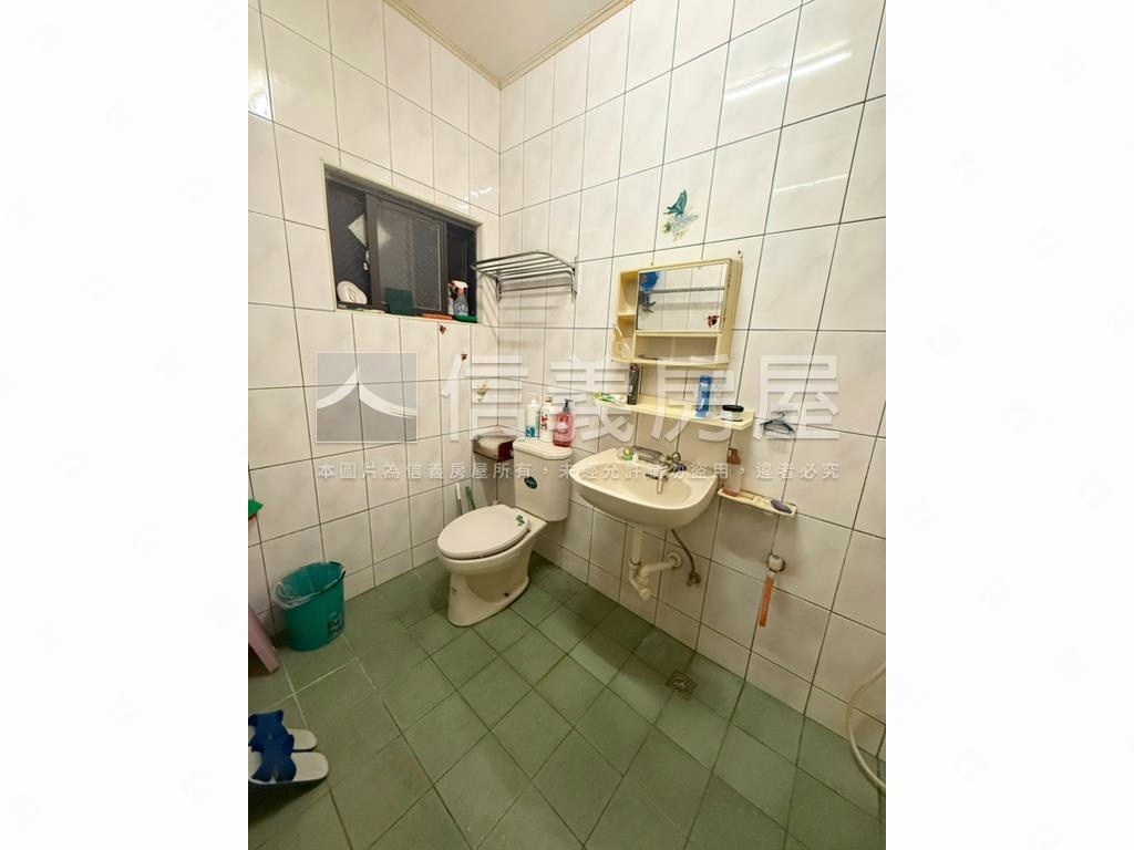 五甲商圈近捷運大空間美透房屋室內格局與周邊環境