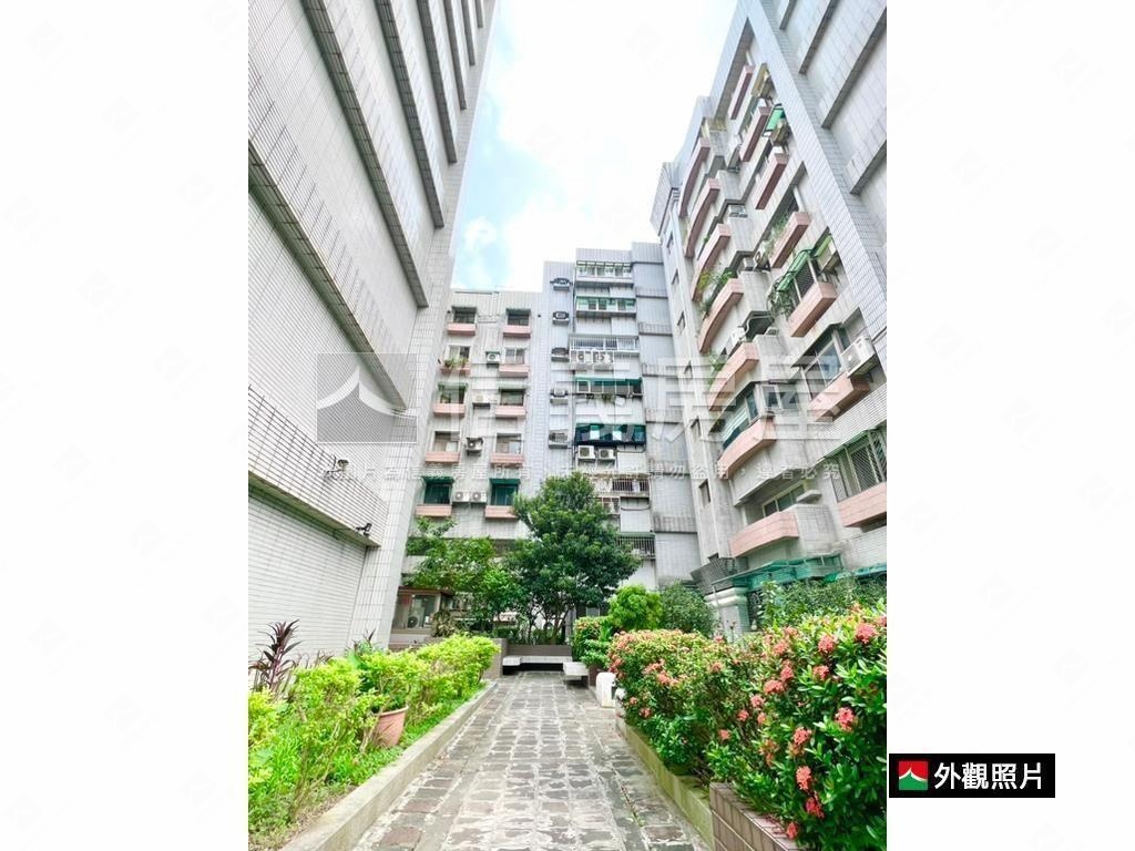 太平洋建設出品附車位房屋室內格局與周邊環境