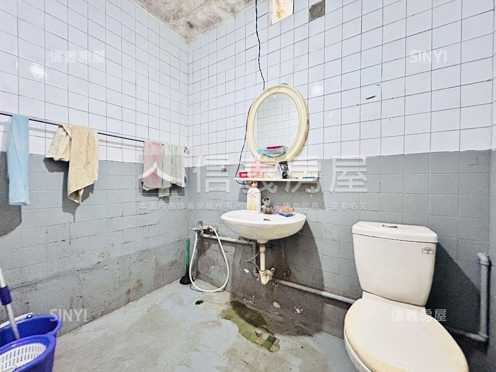 桃園秀山三房公寓頂加房屋室內格局與周邊環境