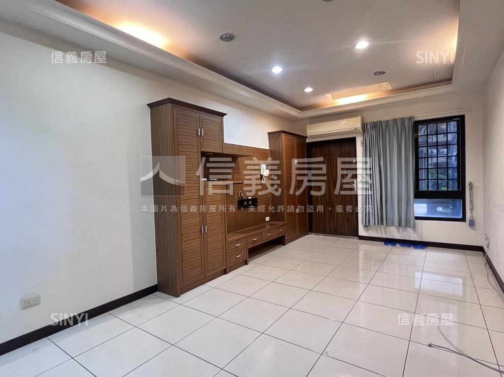 麗池香榭３房車位房屋室內格局與周邊環境