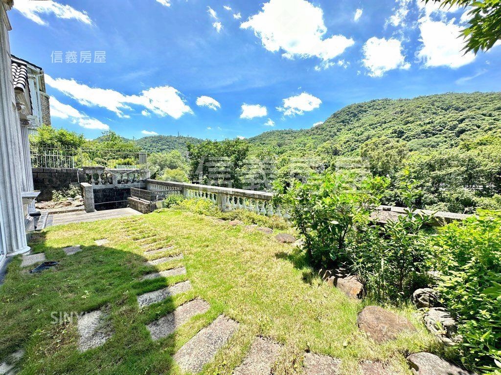 奢華頂級大庭院別墅房屋室內格局與周邊環境