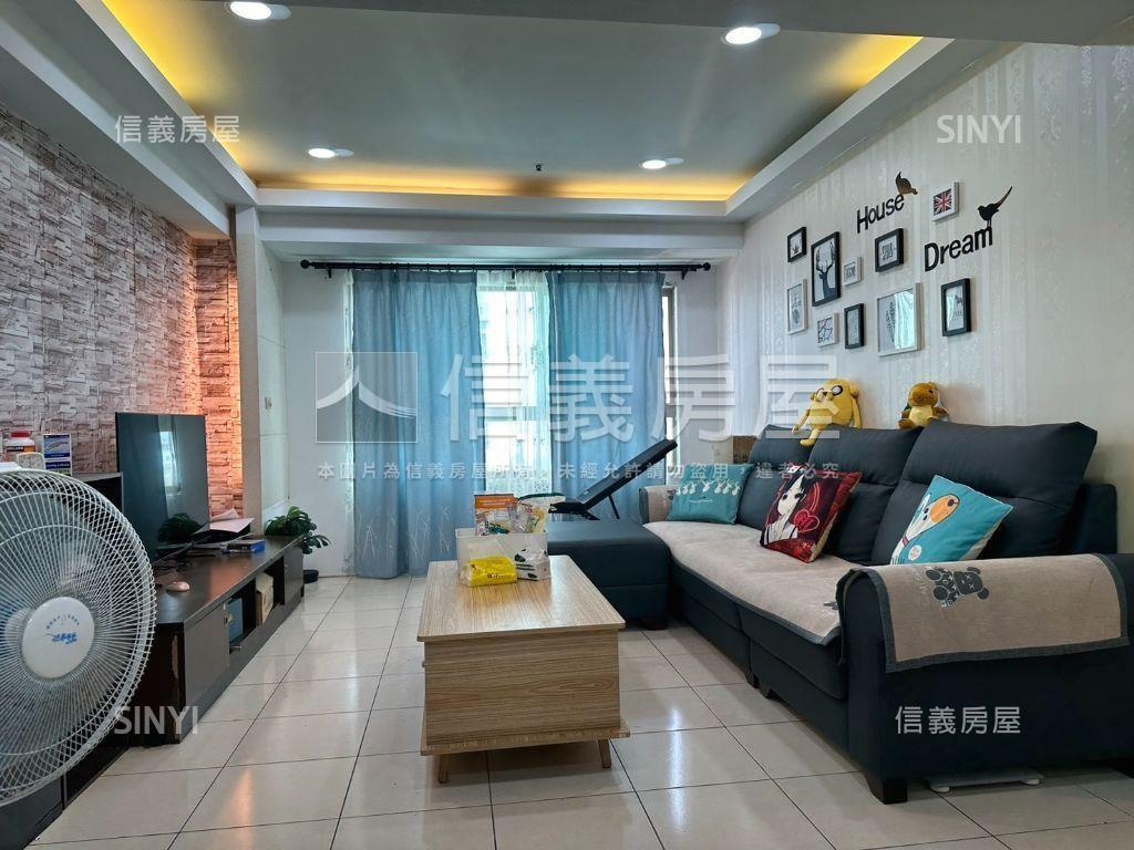 優活２１精緻美三房車位房屋室內格局與周邊環境