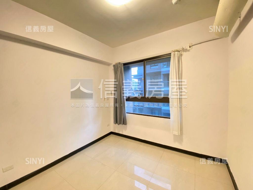 夢想家兩房車位優雅屋房屋室內格局與周邊環境