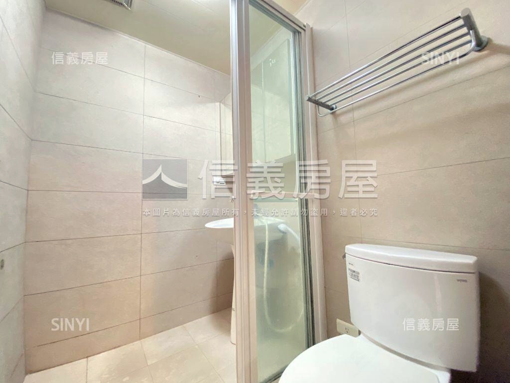 夢想家兩房車位優雅屋房屋室內格局與周邊環境