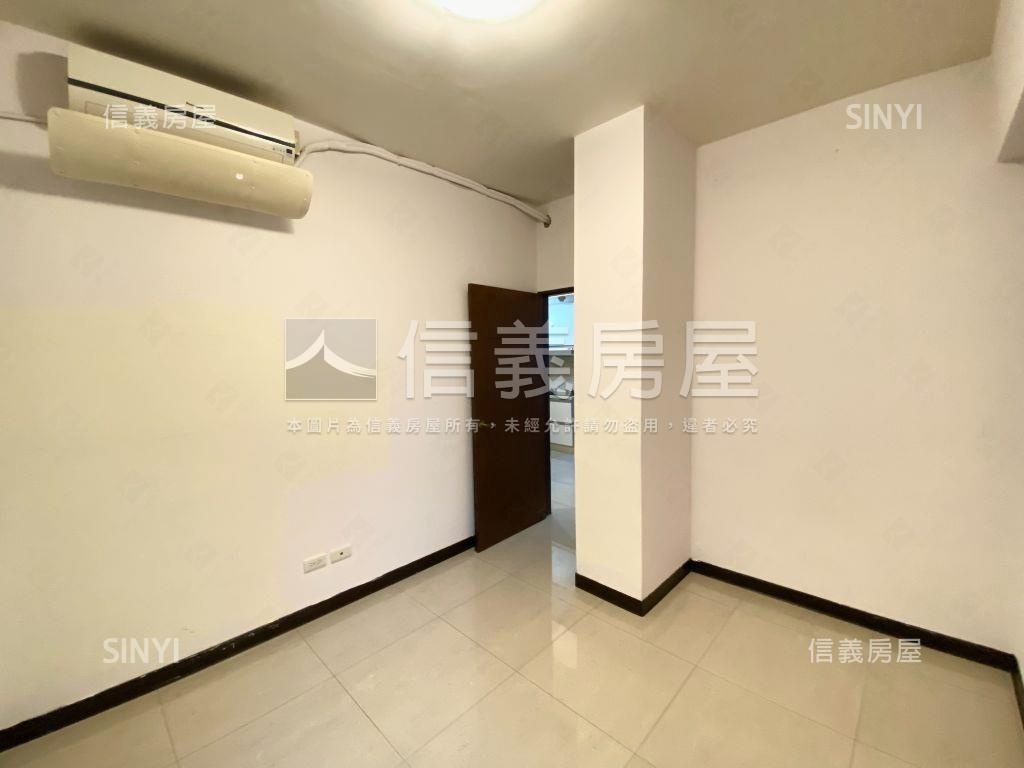 夢想家兩房車位優雅屋房屋室內格局與周邊環境