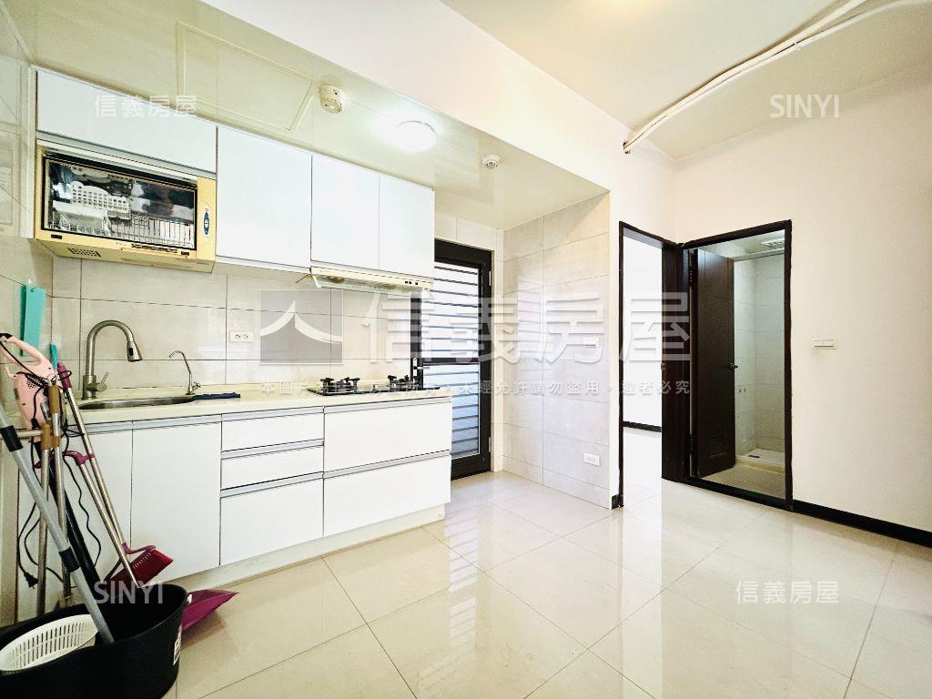 夢想家兩房車位優雅屋房屋室內格局與周邊環境